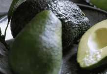 Cool kids eat avos!